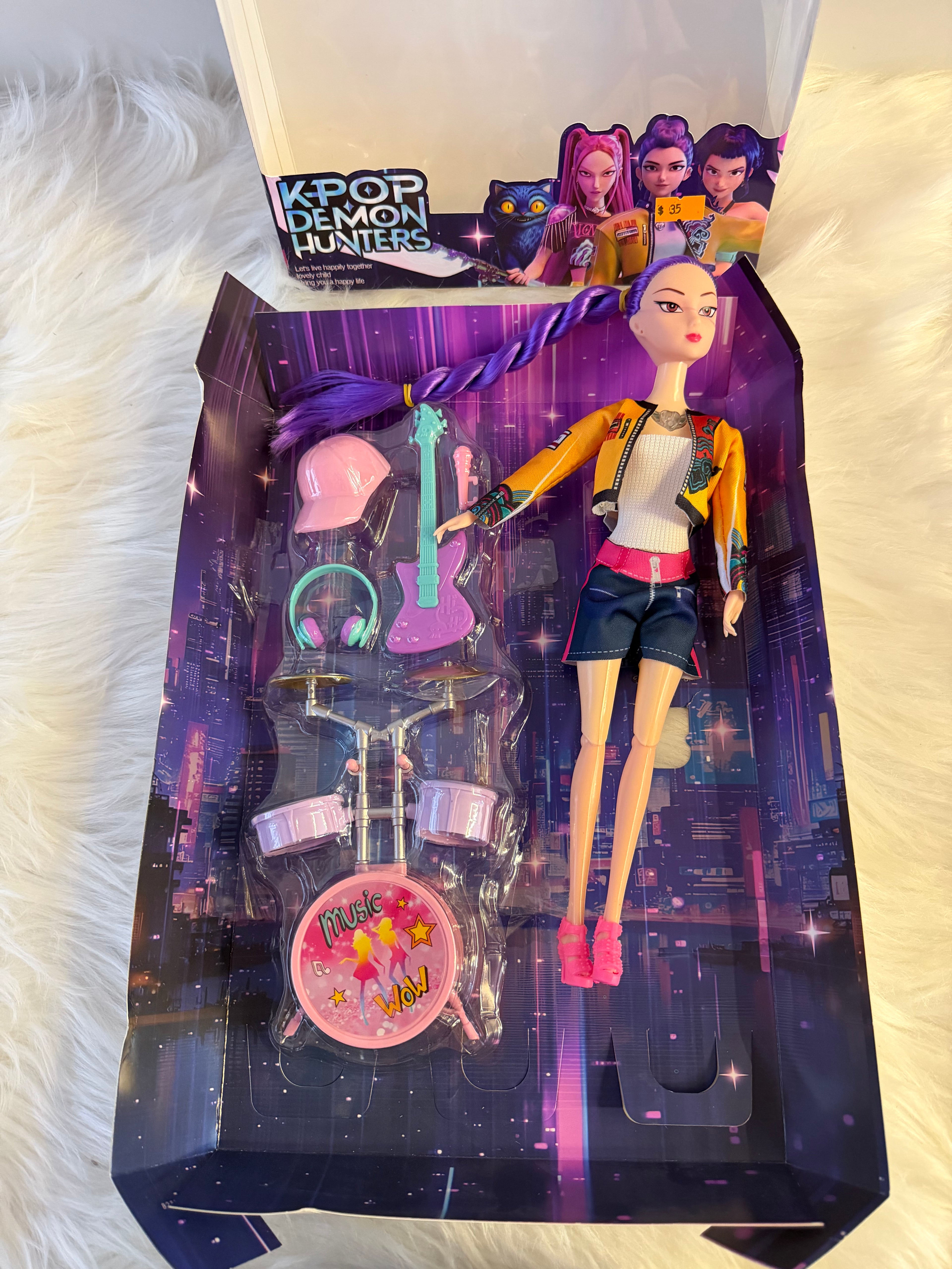 K pop demon hunters musical doll